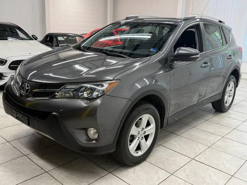 Magnetic Gray Pearl 2013 Toyota RAV4 XLE