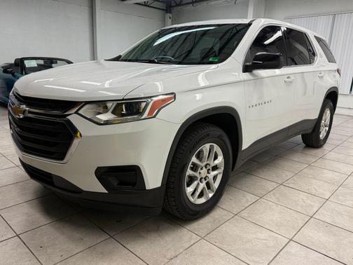 2021 Chevrolet Traverse LS
