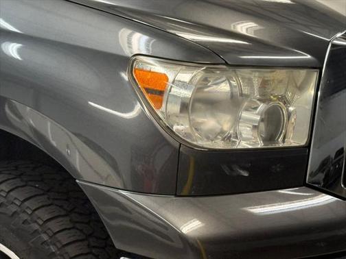 2011 Toyota Tundra Grade