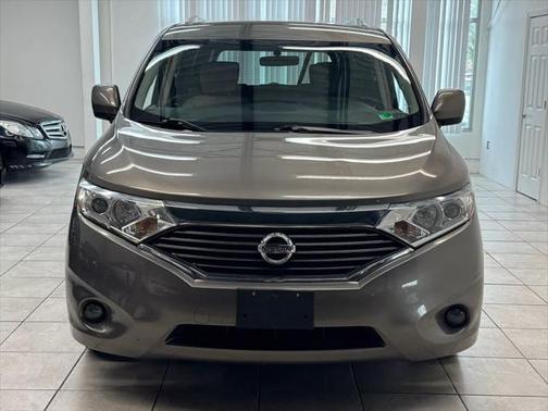 2017 Nissan Quest SV