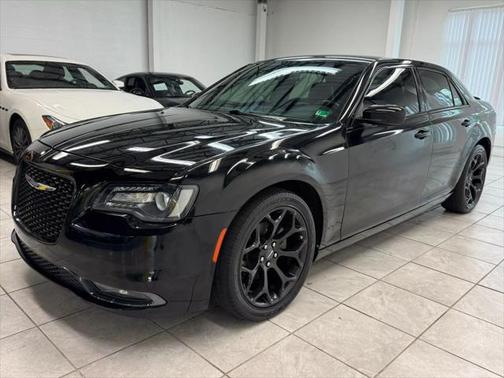 2019 Chrysler 300 S