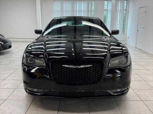 2019 Chrysler 300 S