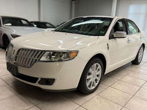 2010 Lincoln MKZ Base