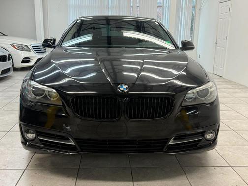 2016 BMW 528 528i Sedan 4D