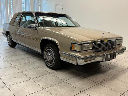 1987 Cadillac DeVille Base