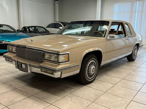 1987 Cadillac DeVille Base