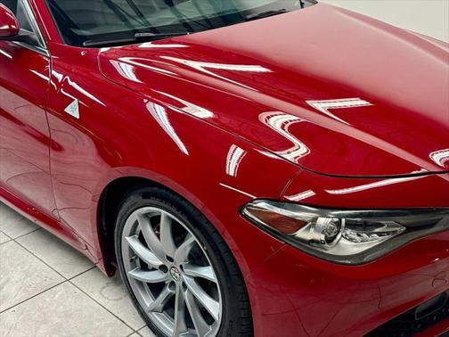 2018 Alfa Romeo Giulia Base