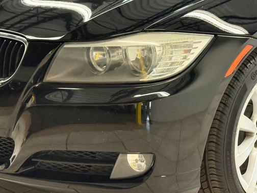 2011 BMW 328 328i Sedan 4D