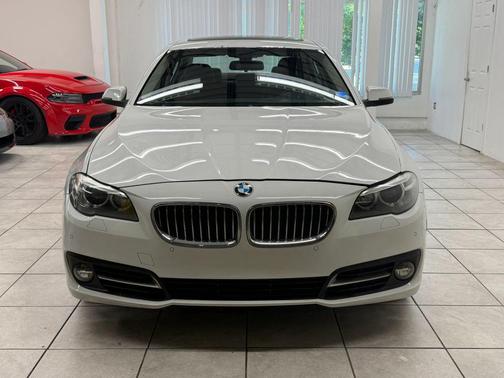 White 2015 BMW 528 528i Sedan 4D
