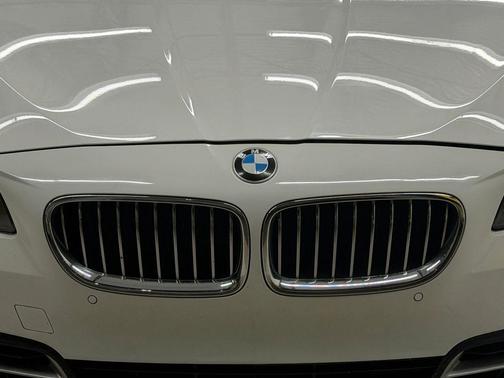 White 2015 BMW 528 528i Sedan 4D