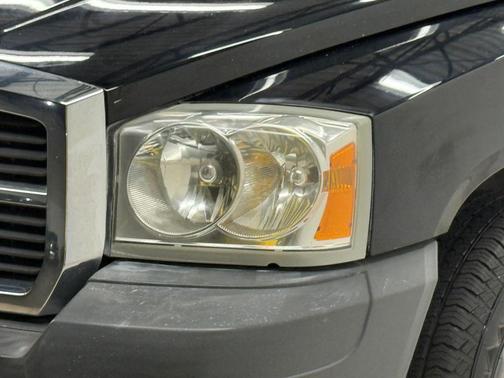 Black Clearcoat 2005 Dodge Dakota ST Quad Cab