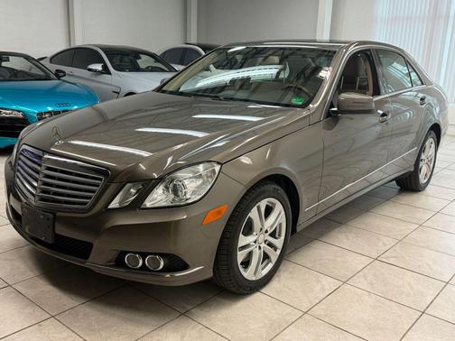 2011 Mercedes-Benz E-Class E 350 4MATIC Sedan 4D