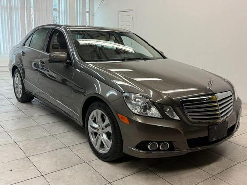 2011 Mercedes-Benz E-Class E 350 4MATIC Sedan 4D