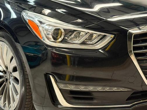 2017 Genesis G90 5.0 Ultimate