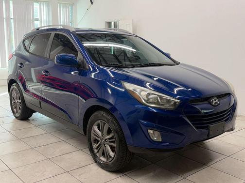 Laguna Blue Mica 2015 Hyundai TUCSON SE