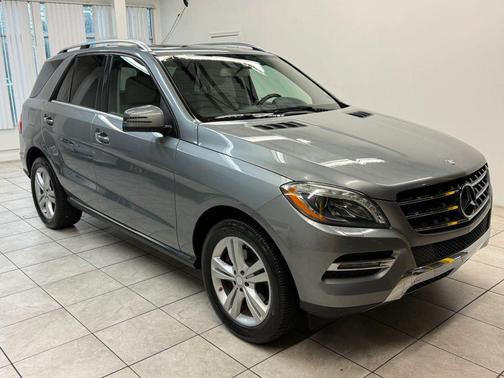 Silver 2013 Mercedes-Benz M-Class ML 350 Sport Utility 4D