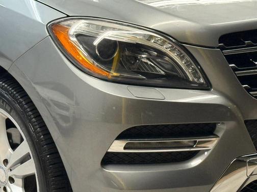 Silver 2013 Mercedes-Benz M-Class ML 350 Sport Utility 4D