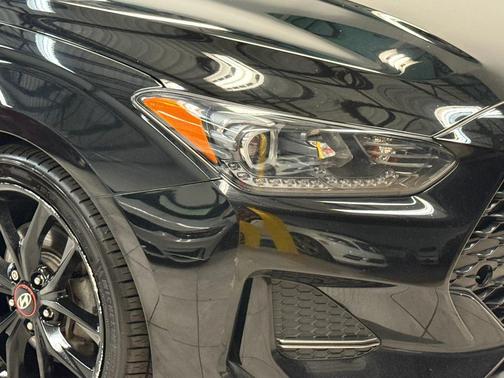2019 Hyundai Veloster Base