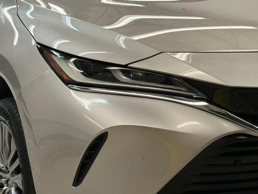 2021 Toyota Venza Limited