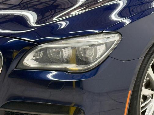 2015 BMW 750 Li