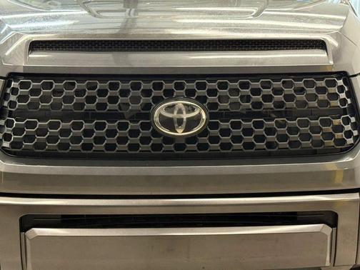 Magnetic Gray Metallic 2019 Toyota Tundra Platinum