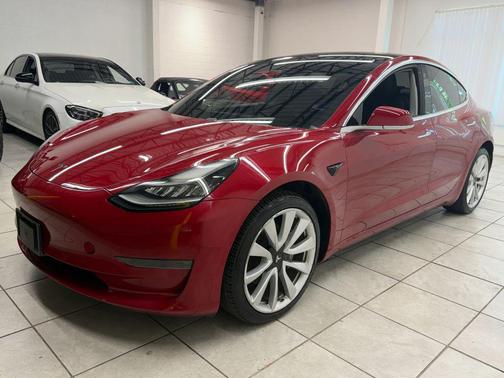 Red Multi-Coat 2018 Tesla Model 3 Long Range
