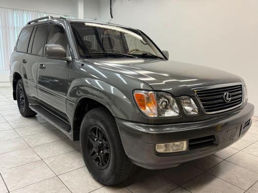 2002 Lexus LX 470 Base
