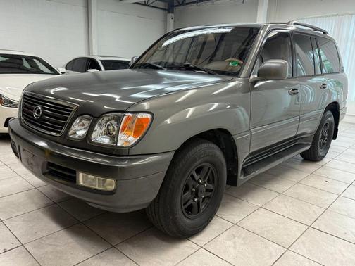 2002 Lexus LX 470 Base