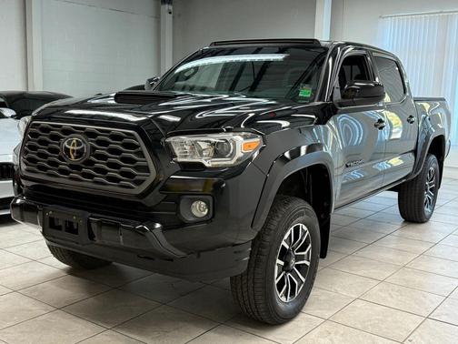 2021 Toyota Tacoma TRD Sport