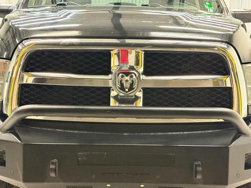 2018 RAM 2500 Tradesman Crew Cab 4x4 6'4' Box