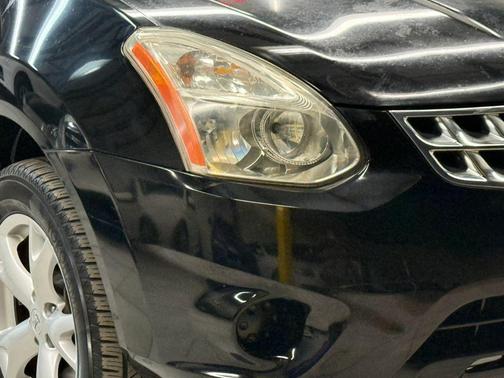 2011 Nissan Rogue SV