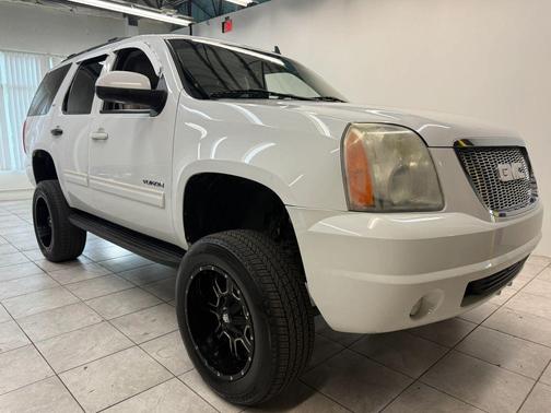 2011 GMC Yukon SLT