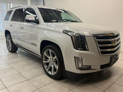 2018 Cadillac Escalade Premium Luxury