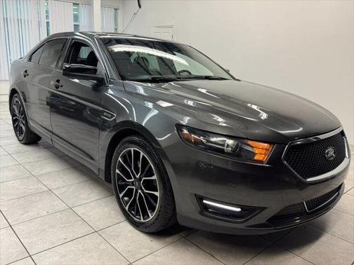 2018 Ford Taurus SHO