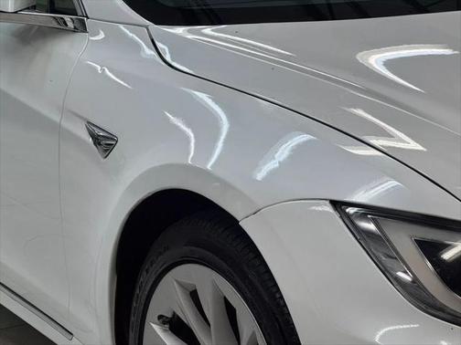 2018 Tesla Model S 75D