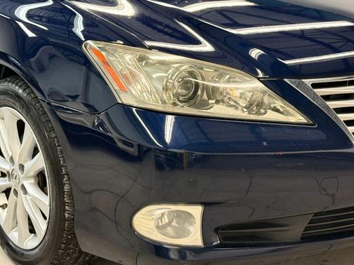 2011 Lexus ES 350 Base