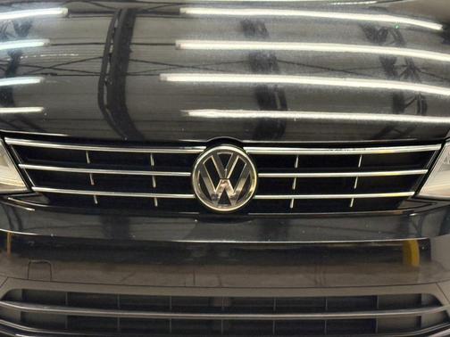 2018 Volkswagen Jetta 1.8T SEL