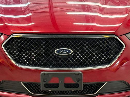 2015 Ford Taurus SHO