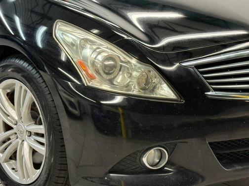 2011 INFINITI G37 Journey