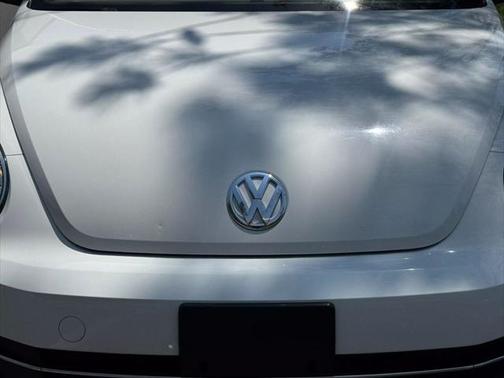 2013 Volkswagen Beetle 2.0T Turbo