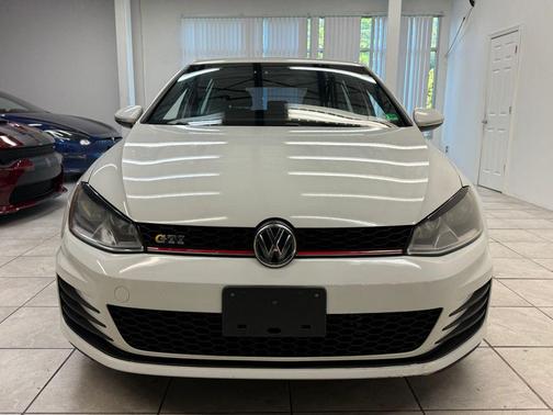 2015 Volkswagen Golf GTI 2.0T S 4-Door