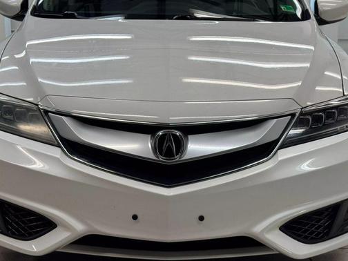 2016 Acura ILX Technology Plus Package