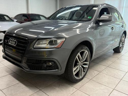 2016 Audi SQ5 3.0T Premium Plus