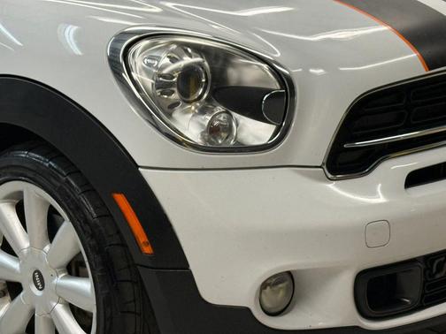 2015 MINI Countryman Cooper S