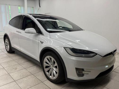 Pearl White Multi-Coat 2020 Tesla Model X Long Range Sport Utility 4D