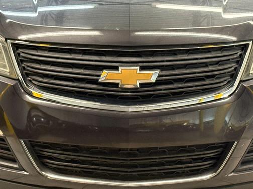 Tungsten Metallic 2015 Chevrolet Traverse LS