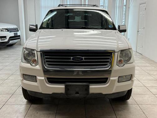 2010 Ford Explorer Limited