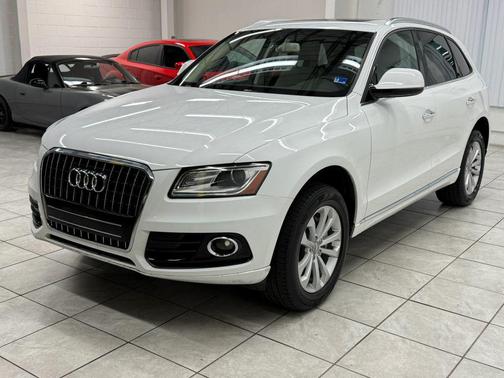 White 2016 Audi Q5 2.0T Premium