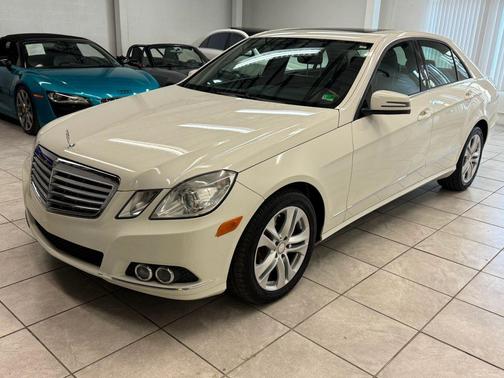 2011 Mercedes-Benz E-Class E 350 Sedan 4D