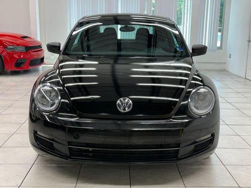 Black Uni 2014 Volkswagen Beetle Auto 1.8T Entry